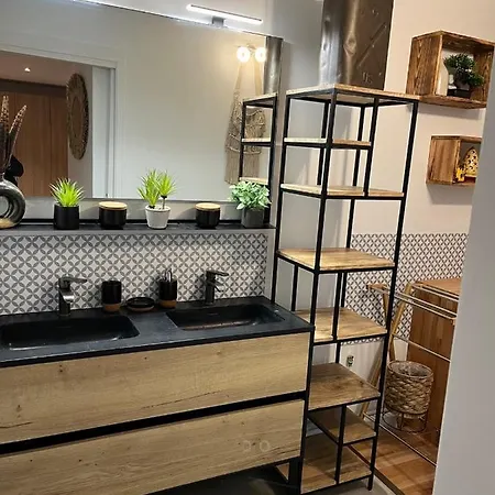 Saint Charles 3 Pieces De Standing Avec Terrasse *